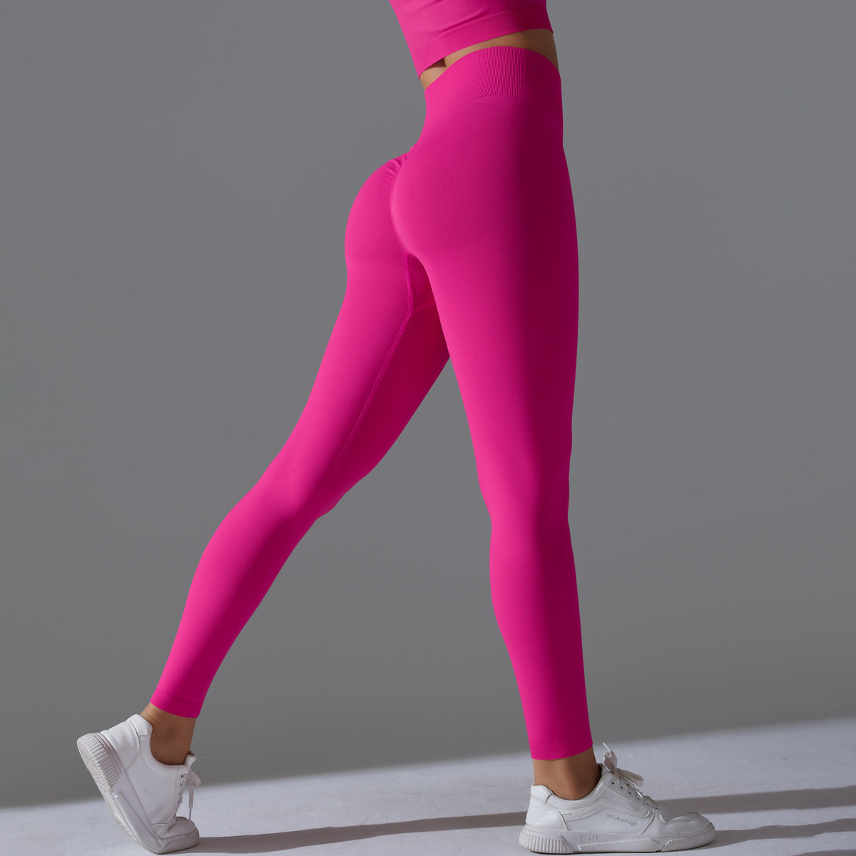 Seamless Solid Peach Sports Trousers for Women - Tight Running Fitness Yoga Pants with High Waist and Butt-Lifting Design